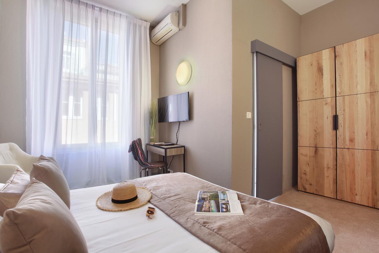 Hotel La Villa Tosca Cannes Bagian luar foto